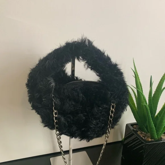 By far shearling baby cush bag NWOT - Picture 3 of 6